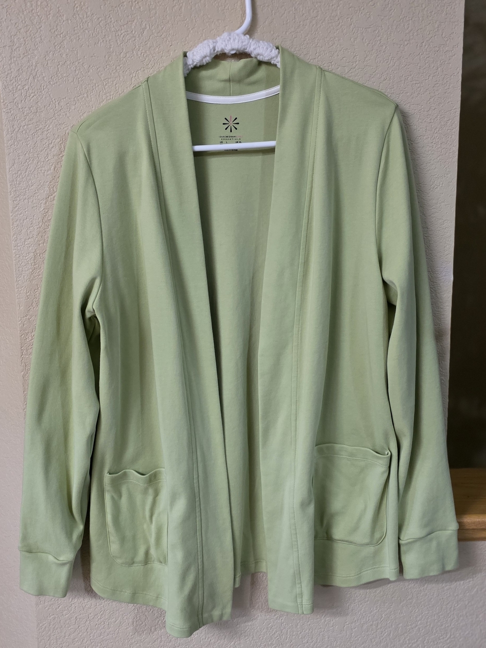 Isaac Mizrahi Light Green Open-Front Cardigan